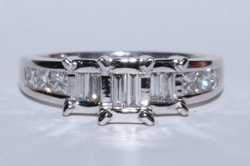 0,75tcw natürlicher Diamant 14K Weißgold Verlobungsring
