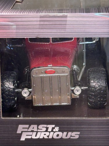 Jada Toys 1:24 "Fast & Furious" Hobbs & Shaw's Custom Peterbilt Diecast Vehicle - Foto 5 di 14