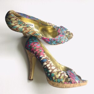 steve madden multicolor shoes