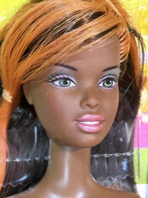 Salon Surprise Christie African American Barbie Doll (non-mint Box