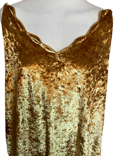 Umgee Tank Top Womens Size Large Gold Yellow Crushed Velvet Scalloped VNeck New - Picture 6 of 12