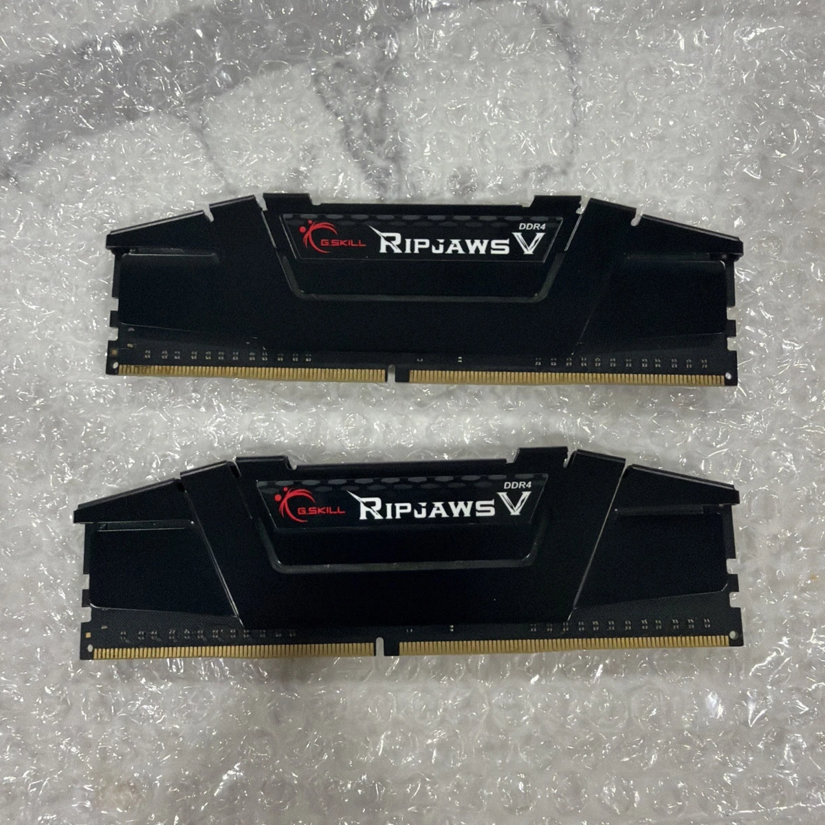 G. SKILL PC4-25600 (DDR4-3200) Bus Speed DIMM Computer Memory (RAM