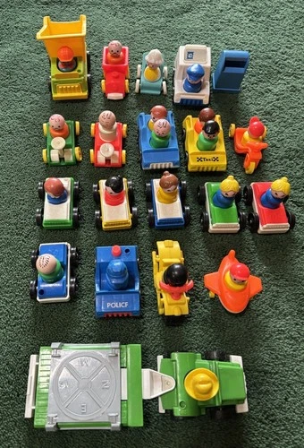 Vintage Fisher Price Little People Lot Of 45 Figures & Cars, Mailbox, 3 Letters