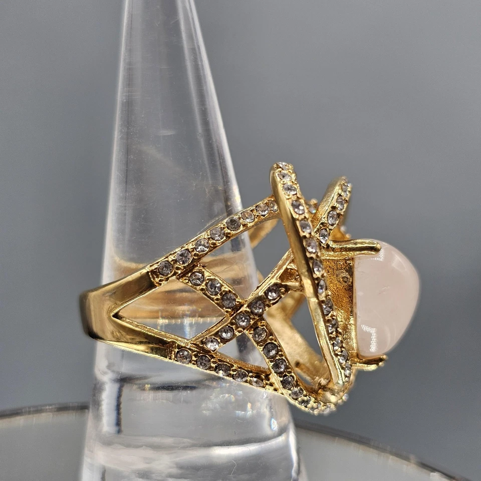 Rose Quartz Heart Ring Sz 8.5 Gold Tone Stainless Steel Missing Crystal Accent - Image 3 of 4