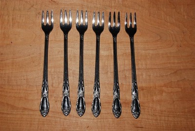 6 Oneida Ltd Wm A. Rogers FENWAY / DAYDREAM Stainless Steel Cocktail Forks