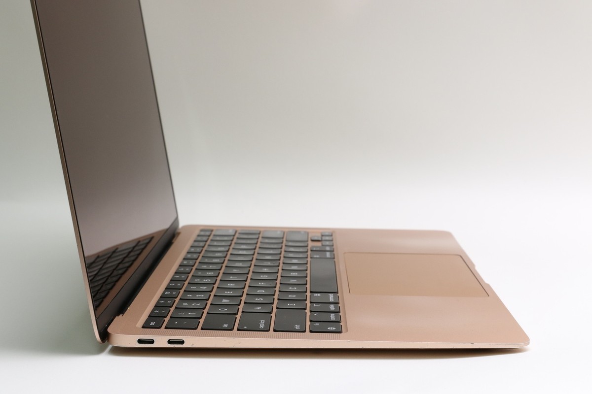 MacBook本体 Mac book air 2020 MGN93J/A Amazon.com: Apple MacBook Air Late 2020 with Apple M1 Chip (13.3