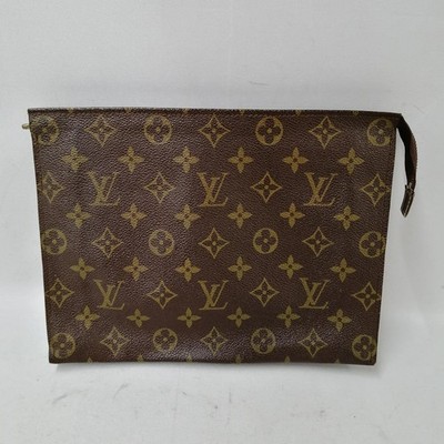 LOUIS VUITTON Poche Toilette 26 186