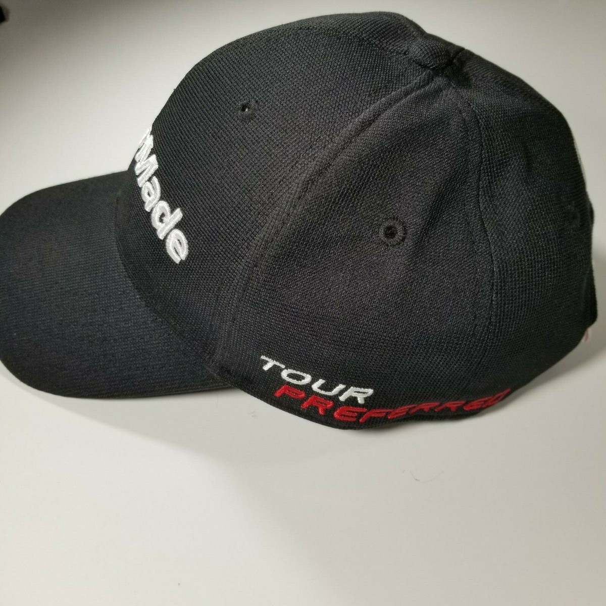 Casquette de Golf TaylorMade Tour Radar Rouge - Balles de Sport