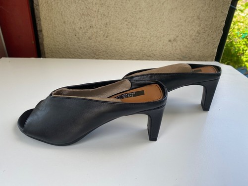NEW M&S INSOLIA BLACK SOFT LEATHER SLIP ON OPEN TOE MULE HEELS UK 4/EU 37 - Picture 6 of 10