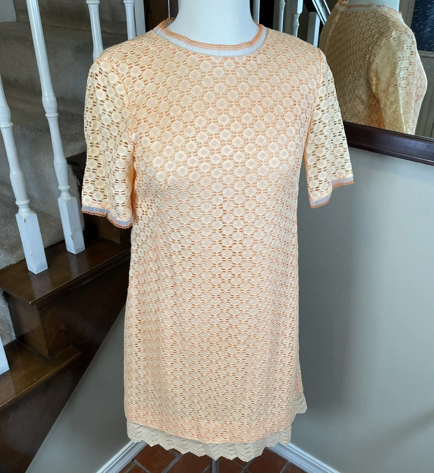 Vestido recto Sherbet naranja vintage años 60 XS manga corta 33" largo encaje superpuesto Foto 3 de 4