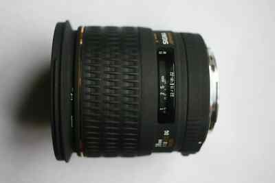 Canon Fit Sigma Full Frame EX DG Objektiv 28 mm f/1,8 FX + KAPPEN 28 mm 1,8