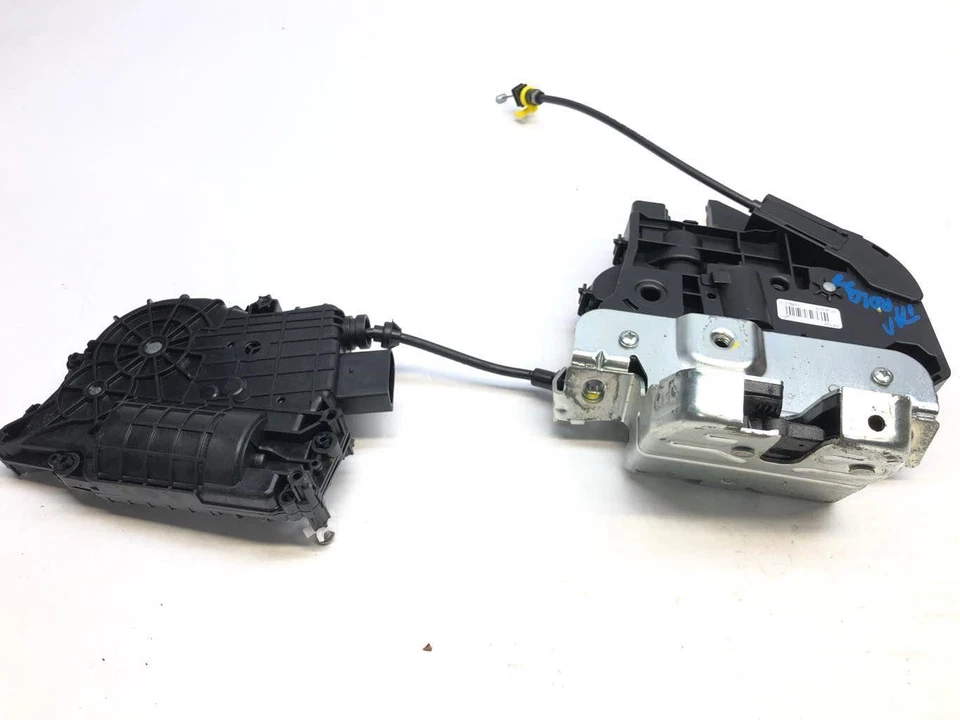 Volvo XC70 2009-2010 asistencia hidráulica puerta trasera motor y módulo OEM ID 31278860 Foto 2 de 4