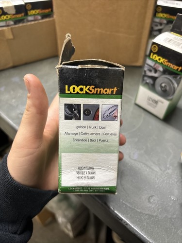 LockSmart LC14390, Ignition Lock Cylinder - Picture 3 of 7