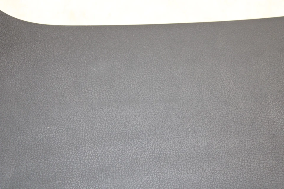 Nissan 370z 2009-2020 compartimento de almacenamiento trasero derecho 799521EA0A OEM GB88 Foto 4 de 4