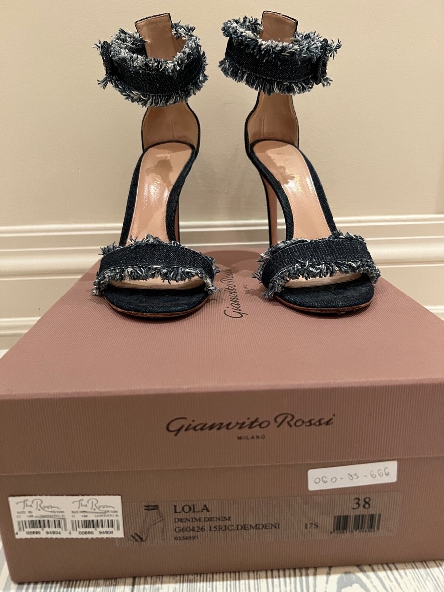Gianvito Rossi ブラックストラップサンダル　38 Gianvito Rossi ジャンヴィトロッシ ストラップサンダル