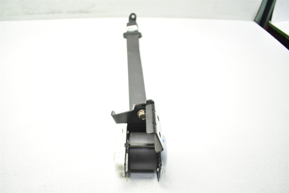 さかたページ 2008-2014 Subaru WRX STI Passenger Rear Right Seat Belt