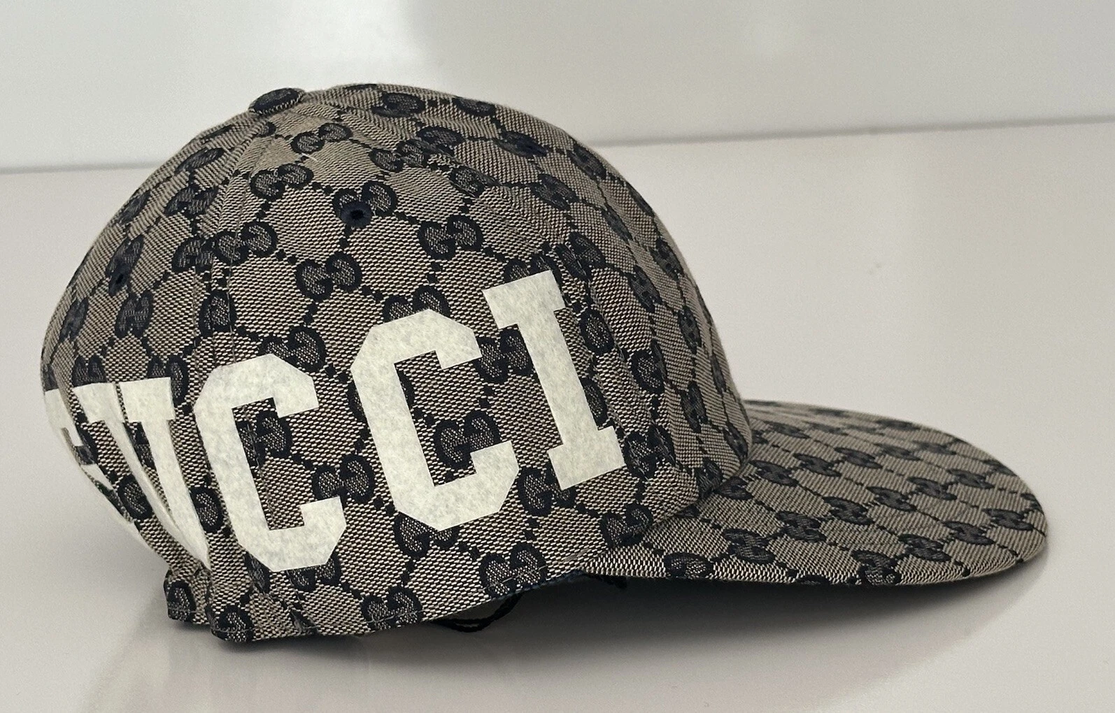 Cappello Berretto Baseball Gucci Stampa GG Marrone L (59 cm) Nuovo con etichette Made in Italy 751400