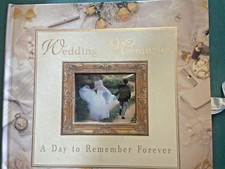 PUBLICATIONS INTERNATIONAL "WEDDING MEMORIES "12"X12" DIE-CUT PHOTO ALBUM