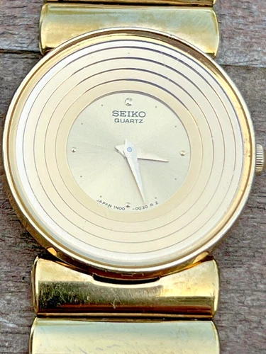 Vintage Seiko Women's Gold Quartz Watch 90s Ultra Rare Great Condition