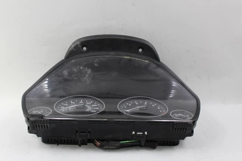 Velocímetro 104 k millas sedán base MPH para BMW 328i 2012-2016 OEM #32126 Foto 2 de 4