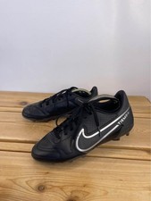 Nike Tiempo Soccer Cleats   Black/White   Youth Size 5Y