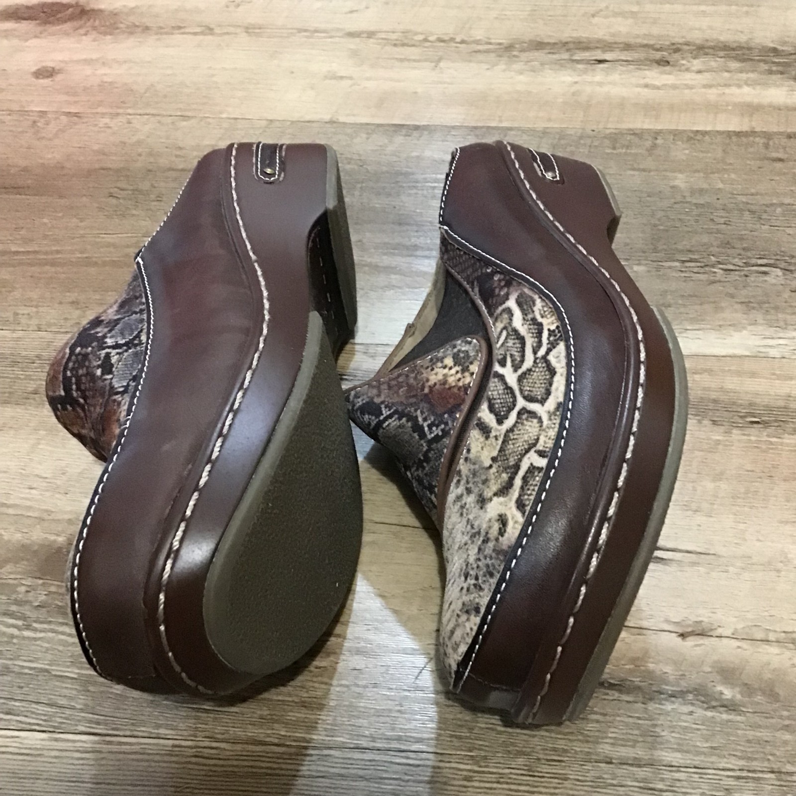 Spring Step L'Artiste Chino Python Women's Size 4… - image 5