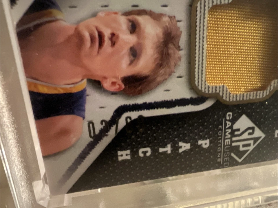 2009-10 | Игра б/у | Дирк Новицки /Barry/ Dunleavy тройная нашивка #TP-JRB 2/60 - Изображение 2 из 4