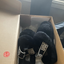 UGG OH YEAH Slide Slippers Black Fur Shearling Women's Size 6 Comfort Logo