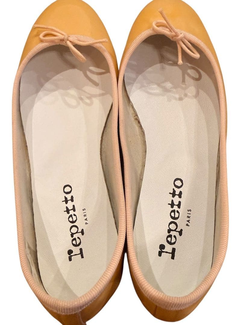 Rare Repetto Ballet Flats Women's Size 36 Patent Leather Cream
