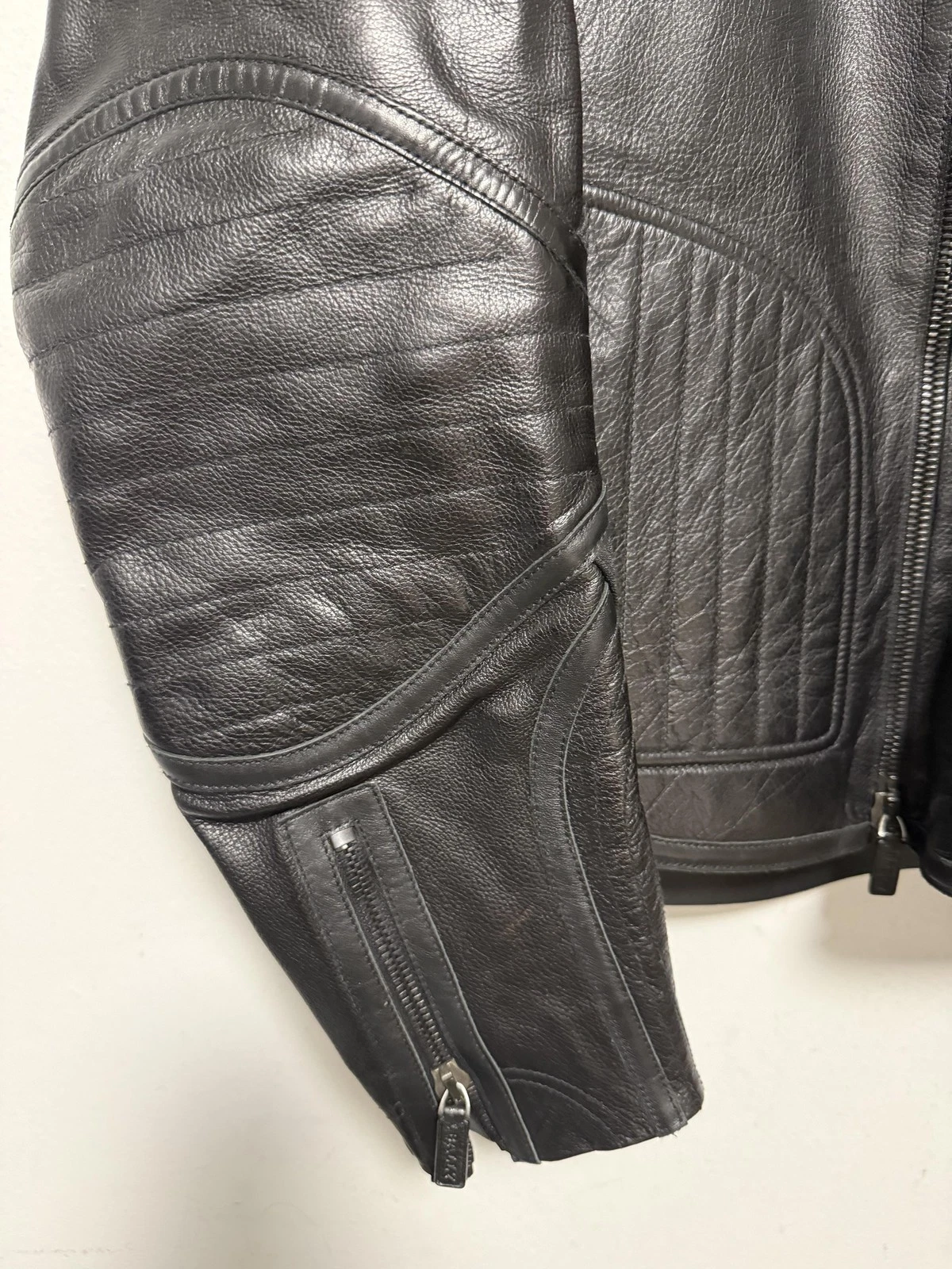 Bally Leather Jacket Mens 42 Black Made in Italy Moto Biker Zip Cuffs Lampo - product detail image 4