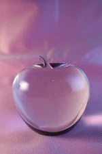 VNTG Tiffany & Co Leaded Crystal Glass Clear Apple Paperweight Signed Figurine