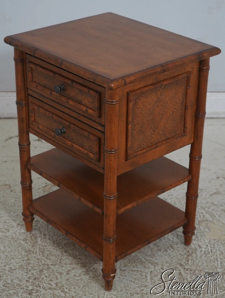 70593: Mesitas de noche estilo isla con forma de bambú TOMMY BAHAMA Foto 3 de 4