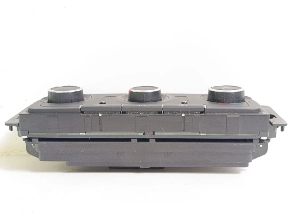 Volkswagen Transporter - Caravelle T5 2012 unidad de control aire acondicionado BOS116757 Foto 2 de 4