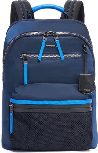 Patagonia Black Hole Micro MLC 22L backpack carry-on bag briefcase