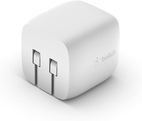 Belkin 30W GaN Wall Charger USB-C to USB-C Cable for iPhone 15 Plus 15 Pro Max - Picture 4 of 5