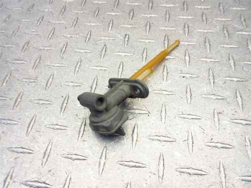 1997 86-00 Yamaha XT350 XT 350 Fuel Petcock Gas Petrol  - Picture 6 of 9