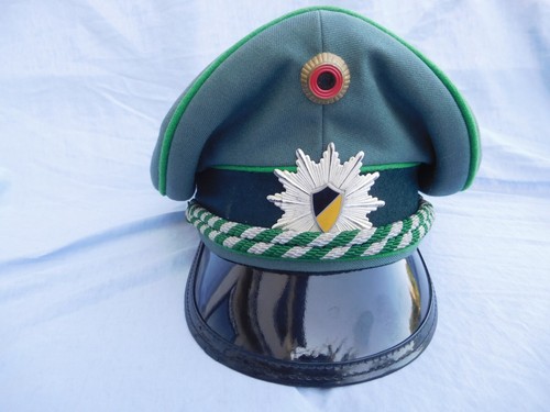 Baden-Württemberg - Polizei - Schirmmütze grün vor 1977 - m. D. - obsolete