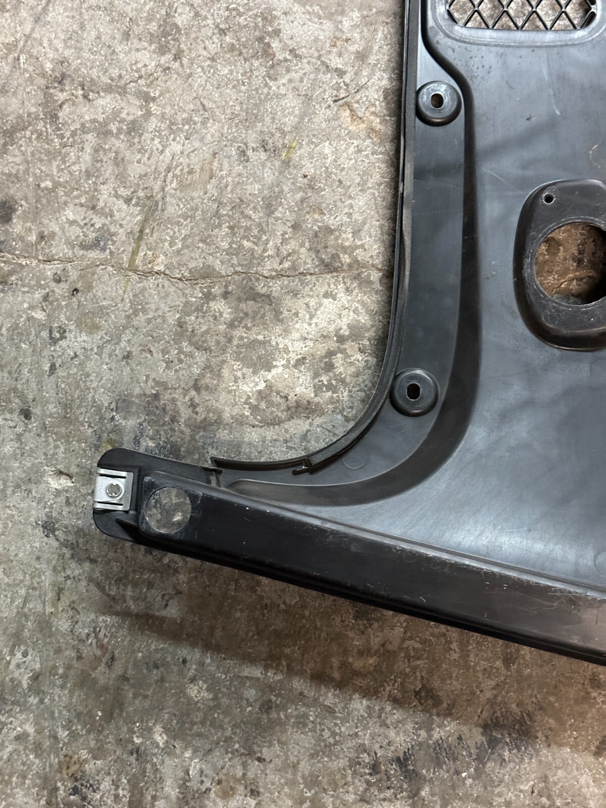 2012 2014 AUDI R8 REAR COWL PANEL COVER OEM GENUINE 423 819 401