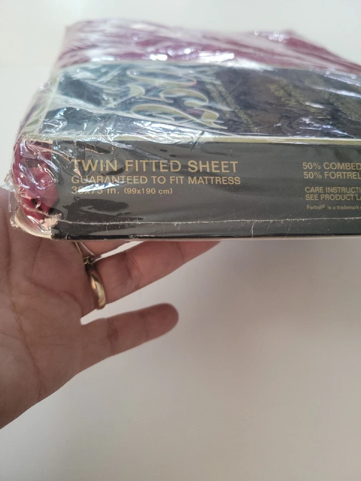 Sábana Ajustable Doble Cannon Luxury 250 Hilos Borgoña Sin Hierro Percal  Foto 3 de 4