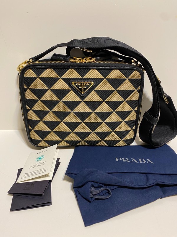 PRADA