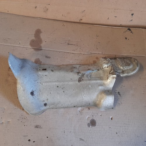 VW Audi Seat Skoda Hitzeschutz Hitzeblech Lenkgetriebe 1K1423981G