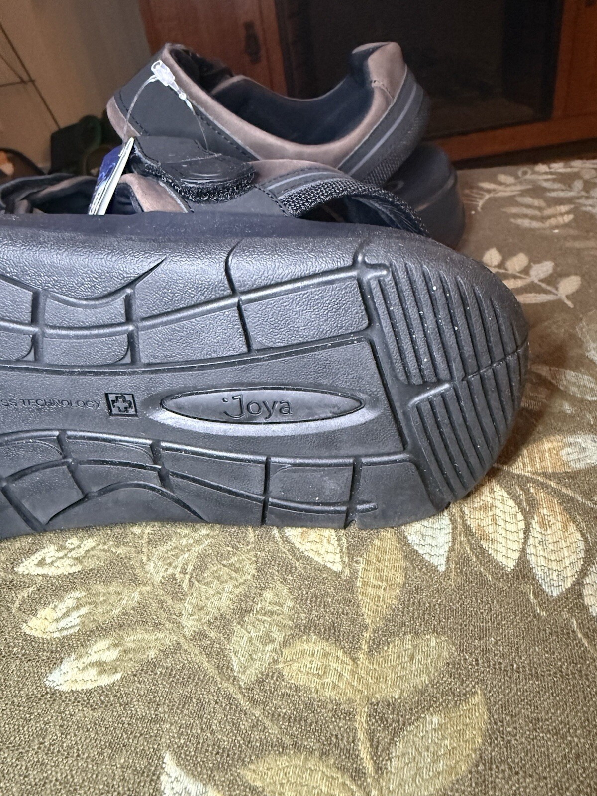 Picture 6 of 8