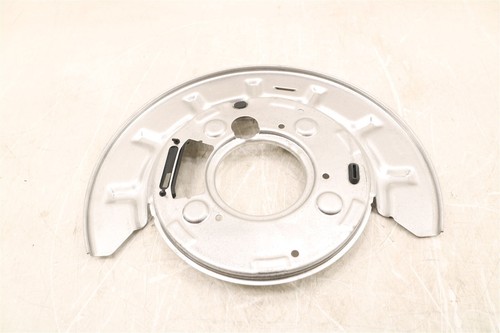 NEW OEM GM Rear Brake Backing Plate 22937749 Silverado Sierra 2500 3500 11-19 - Picture 5 of 9