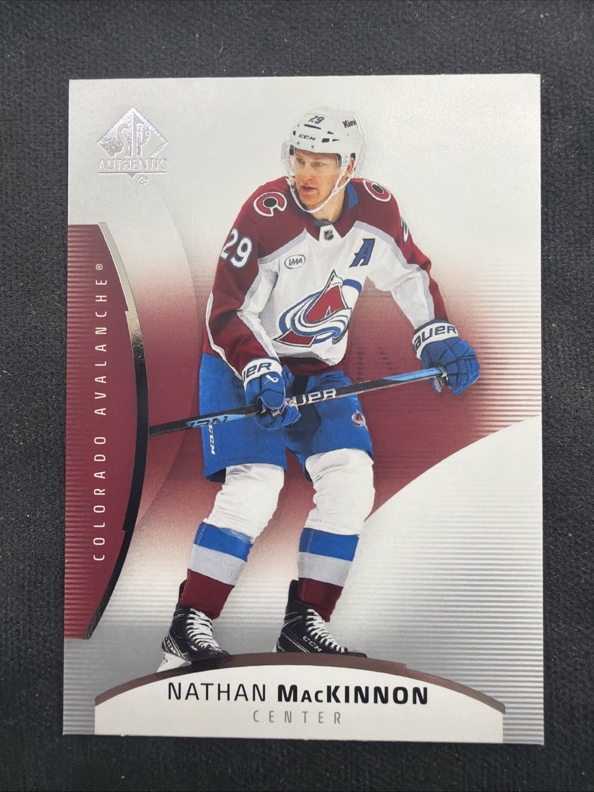 Nathan MacKinnon 2025-26 Upper Deck SP Authentic Base #89 Colorado Avalanche-