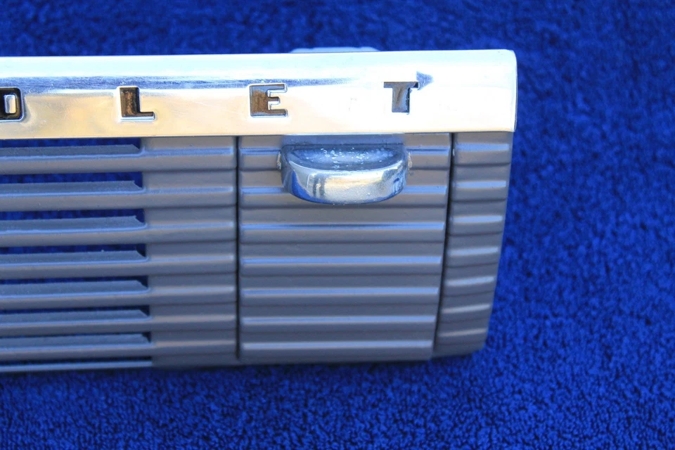 1947-1953 Chevy Truck Speaker Grille Ashtray Assembly Accessory Advanced Design Foto 4 de 4