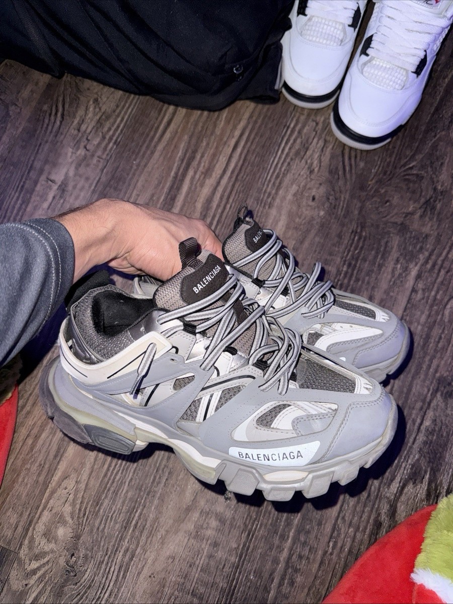 激安BALENCIAGA Track スニーカー グレー 41 Balenciaga Track Runner Grey Size 41 EU Size 8.5 -9 US Authentic