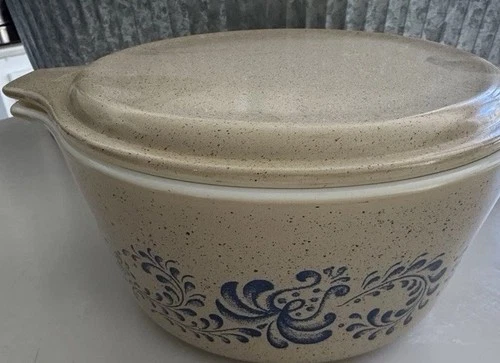 Vintage Pyrex Homestead Blue 474-B Covered Dish Casserole w/Lid