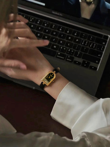 1 Pezzo Orologio Donna Romantico Retrò Letterario Nicchia Impermeabile, Elegante - Foto 10 di 24