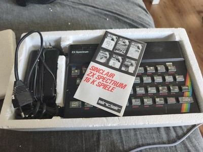 Sinclair ZX Spectrum Personal Computer mit OVP inkl. Netzteil & Anschlusskabel