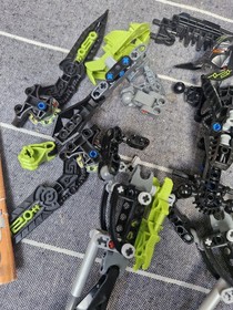 LEGO BIONICLE Tuma 8991 100% Complete Set With Instructions Glatorian Titans
